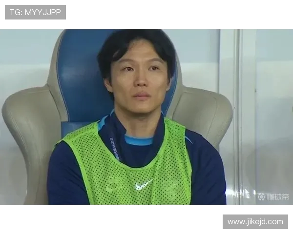 邓卓翔:队员们已尽全力拼搏 无愧于心没有任何遗憾 邓卓翔:队员们已尽全力拼搏 无愧于心没有任何遗憾