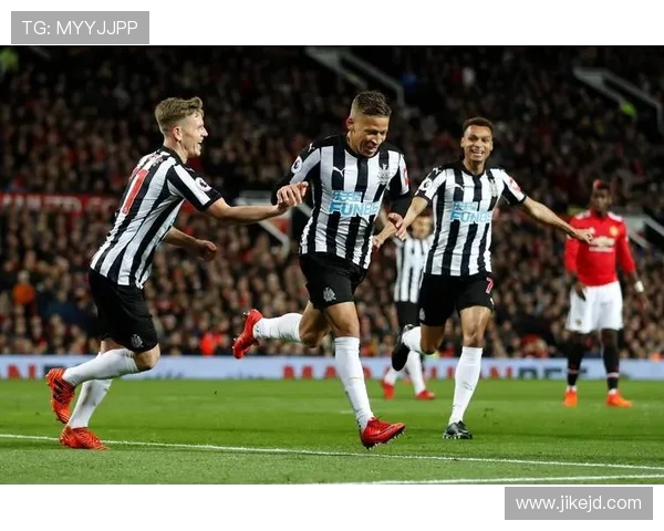 英超体育总监低调行事与其他联赛频频亮相的鲜明对比