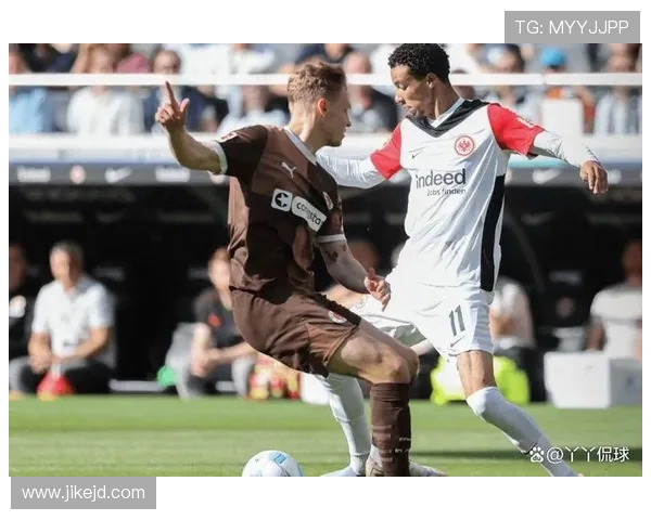 法兰克福2比0胜圣保利 伯卡特梅开二度助球队取胜 法兰克福2比0胜圣保利 伯卡特梅开二度助球队取胜