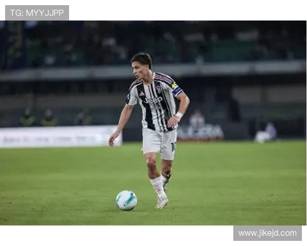 达尼洛谈伊尔迪兹穿上尤文10号球衣的感受：无比欣慰与骄傲